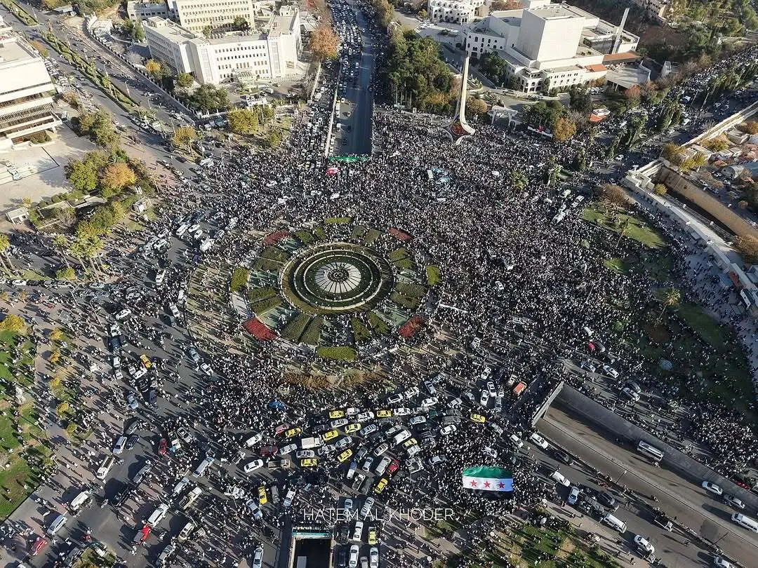 تصاویر پهپادی از جشن سقوط حکومت اسد در دمشق