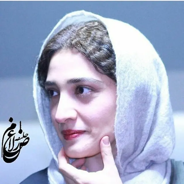 مینا ساداتی