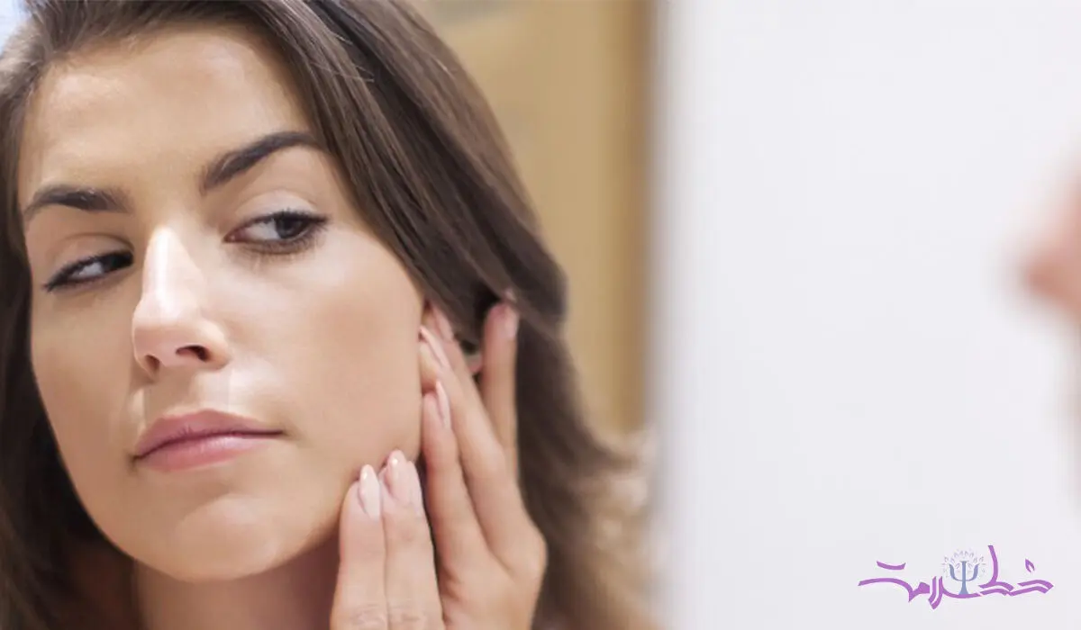 لکه های استرس روی پوست چه شکلی هستند؟