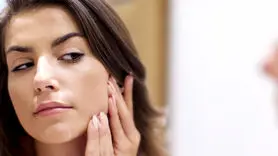 لکه های استرس روی پوست چه شکلی هستند؟