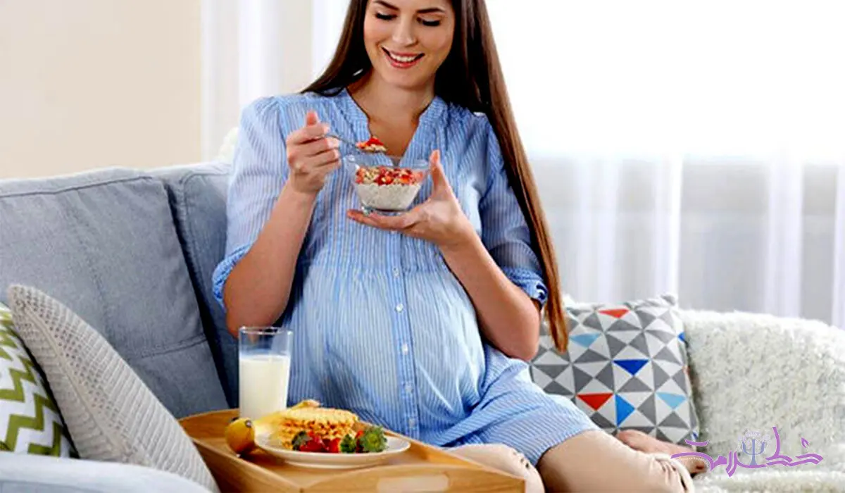 زنان باردار چه مواد غذایی را نباید بخورند؟