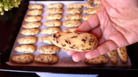 فیلم/ نحوه تهیه کوکی ترافلی + ایده ای متفاوت برای عید و افطار