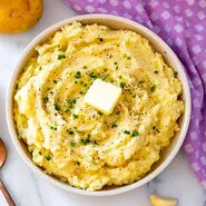 طرز تهیه ۲ مدل غذای ارزان و فوری با سیب زمینی