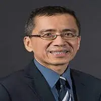 پروفسور تان  انگ کینگ 