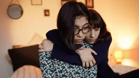 فیلم / چگونه به فردی که با سلامت روان خود دست و پنجه نرم می کند کمک کنیم؟