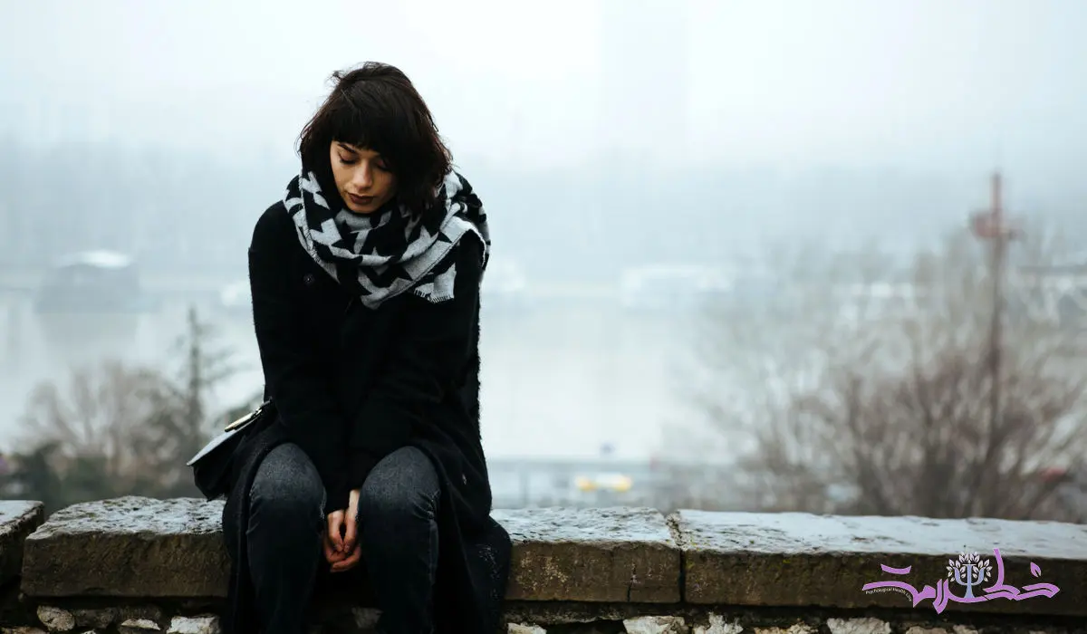 فیلم/ چرا افراد در زمستان احساس افسردگی می کنند؟ + این ویدئو علل علمی را نشان تان می دهد