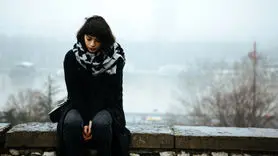 فیلم/ چرا افراد در زمستان احساس افسردگی می کنند؟ + این ویدئو علل علمی را نشان تان می دهد