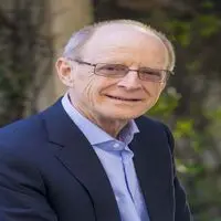 دکتر جیمز   پنه بیکر