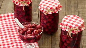 با طرز تهیه ساده و خانگی کمپوت آلبالو آشنا شوید!