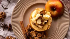 نحوه تهیه و پخت پنکیک سیب و موز / فوری و رژیمی