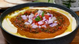 فیلم/ خورشت باقالی عربی به همراه سس ویژه به سبک لبنانی ها +  فوری و بدون گوشت