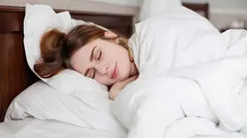 این 10 توصیه را عمل کنید تا در شب های گرم راحت بخوابید!
