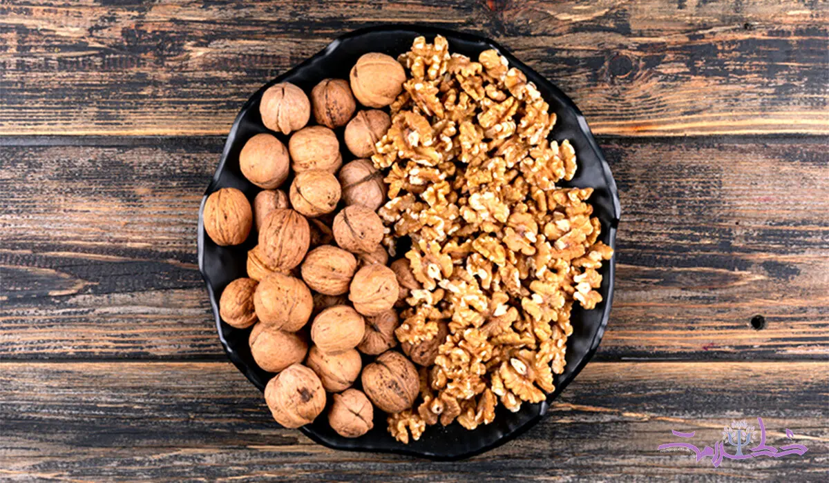 اگر هر روز 12 گردو  بخورید مغزتان مثل ساعت کار خواهد کرد