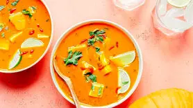 طرز تهیه سریع سوپ کدو تنبل وقتی که میهمان ناخوانده داریم