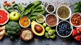 غذاهای مناسب بواسیر: چه بخوریم تا درد و التهاب کمتر شود؟