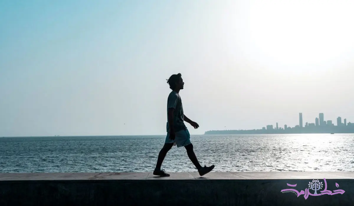 فیلم / این مدل پیاده روی برای کاهش وزن و چربی شکم شما معجزه می کند!