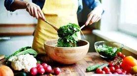 این مواد غذایی موجب سلولیت می شود