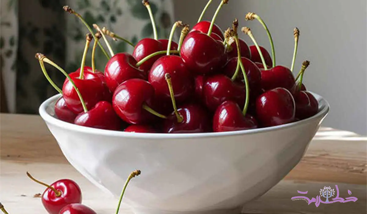 خوردن گیلاس برای چه افرادی خوب نیست؟