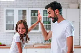 در چه مواقعی و چگونه فرزندان را تشویق و تنبیه کنید ؟