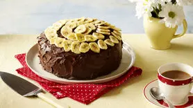 فیلم/ کیک موزی با طعم گردو و شکلات
