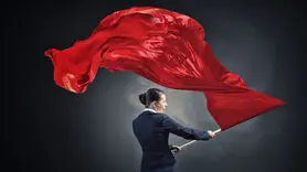 اگر این 19 پرچم قرمز را دیدید به رابطه خود پایان دهید 