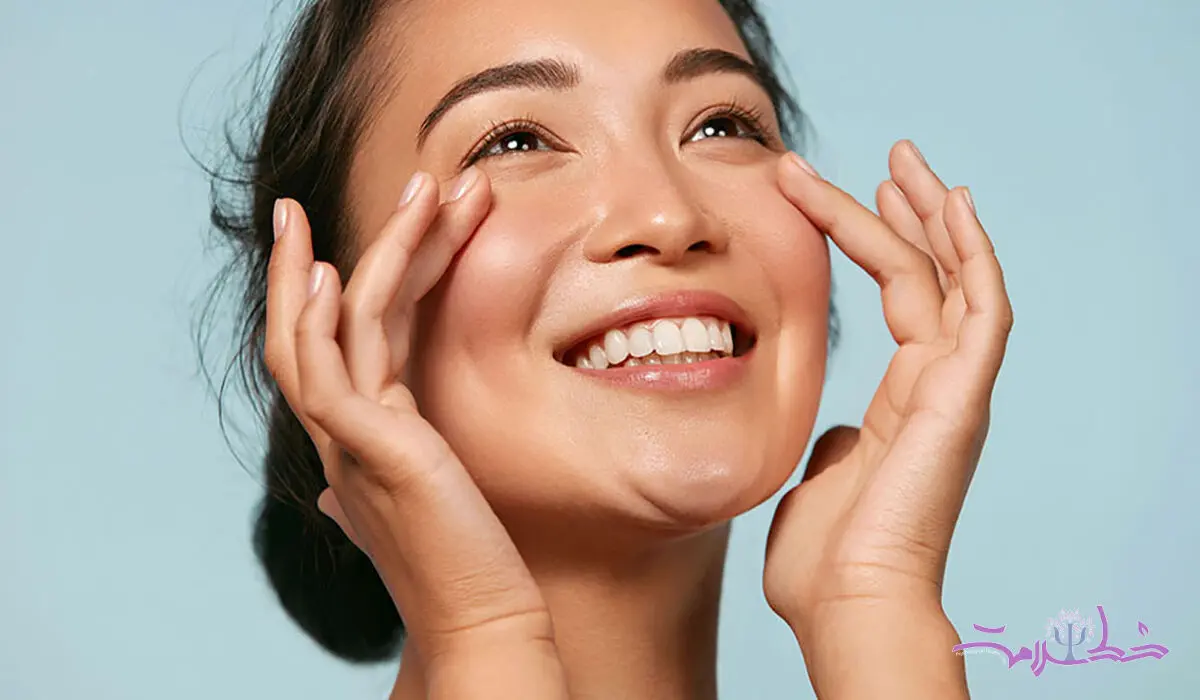 موسین حلزون چیست ؟ / چرا در محصولات مراقبت از پوست محبوب شده است؟