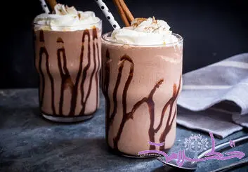 طرز تهیه میلک شیک شکلاتی برای روزهای تعطیل 