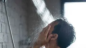با این شیوه ساده ذهن تان را از افکار منفی دور کنید
