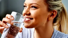 آب را در این زمان ها بنوشید لاغر می شوید+ دیگر فواید