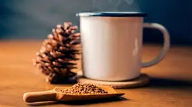 تاثیر کافئین در بدن چه مدت باقی می ماند؟ 