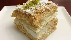 طرز تهیه خانگی شیرینی ناپلئونی متفاوت و خوش‌طعم