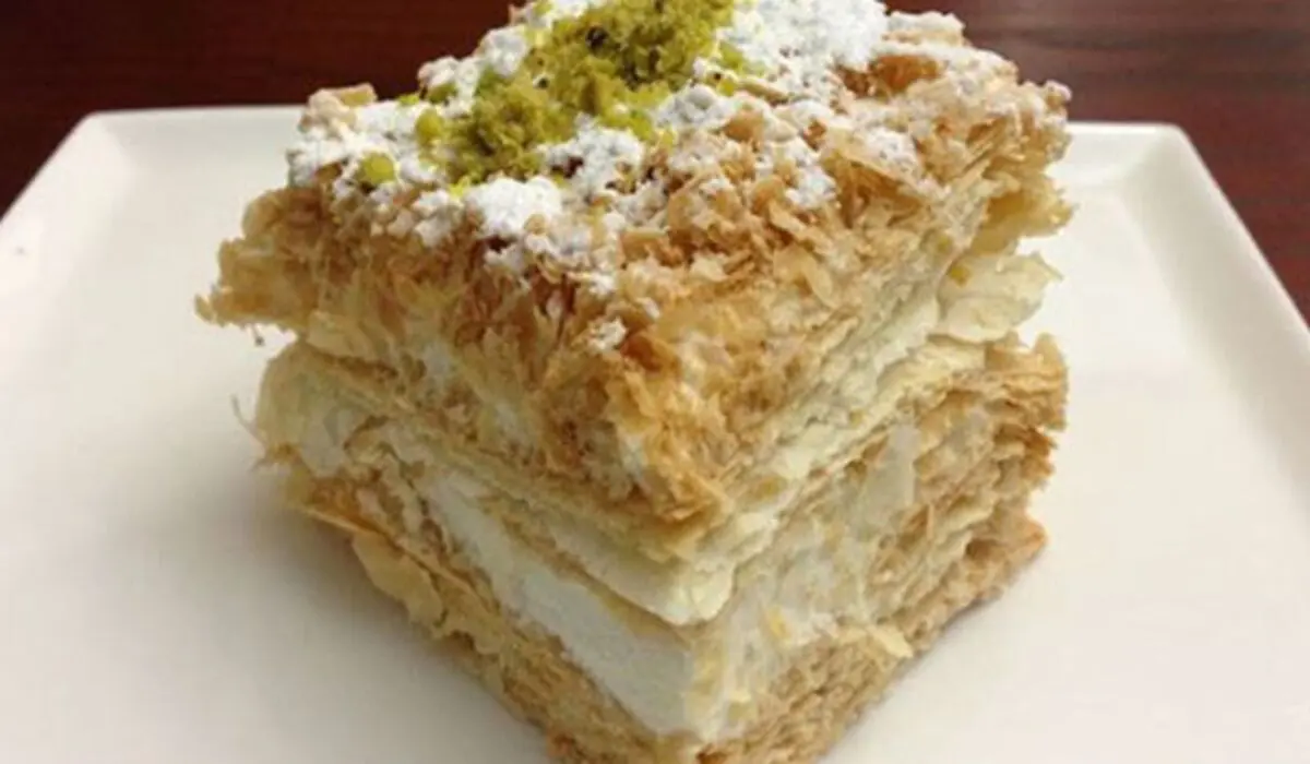 طرز تهیه خانگی شیرینی ناپلئونی متفاوت و خوش‌طعم