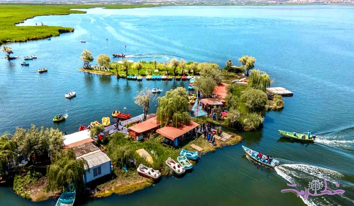 حال خوش این روز‌های نگین فیروزه‌ای غرب