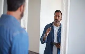 صحبت کردن با خود فواید زیادی دارد!