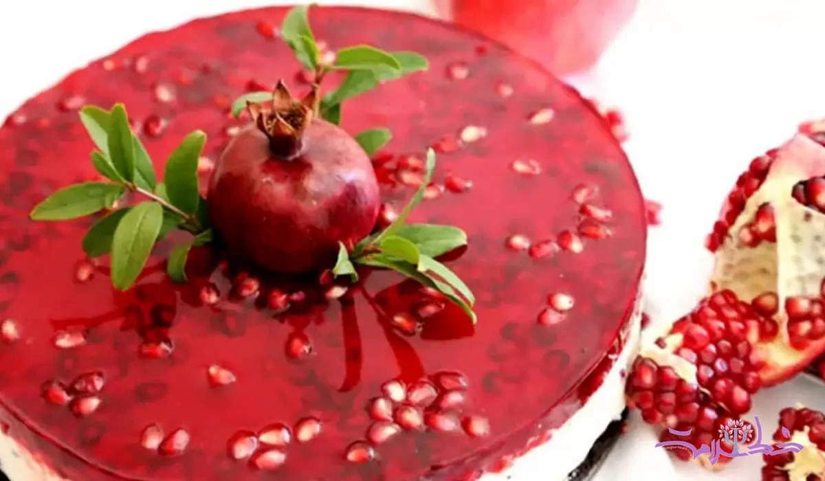 طرز تهیه چیز کیک انار برای شب یلدا/ فوری و آسان