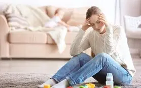 علائم افسردگی پس از زایمان و راهکار کاهش آن / طول دوره افسردگی پس از زایمان چقدر است؟