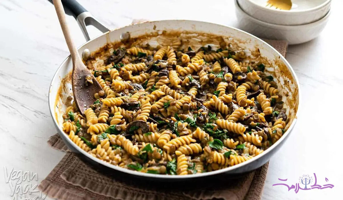 طرز تهیه پاستا و عدس خوشمزه و مقوی 
