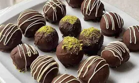 طرز تهیه بیسکویت شکلاتی مغز دار خانگی سالم و ارزان