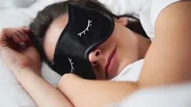 خوراکی‌ هایی که قبل از خواب باید بخورید تا اضطراب‌ تان کم شود!