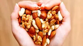 این 7 آجیل و دانه روغنی پوست تان را درخشان و مرطوب می کند