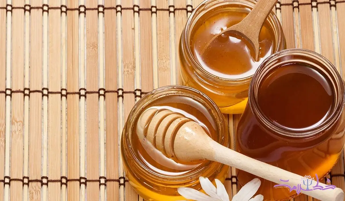 فیلم / طرز تهیه 3 ماسک طبیعی با عسل برای جوانسازی و رطوبت و درخشش 