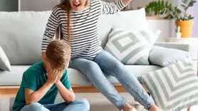 8 مشکلی که والدین سخت گیر برای آینده فرزندشان ایجاد می کنند