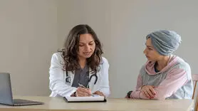 درمان سرطان دهانه رحم در دوران بارداری / چالش‌ها و راهکارها