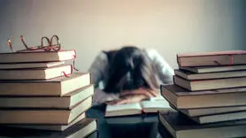 موقع درس خواندن چرا خواب آلود می شوید؟