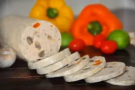 طرز  تهیه کالباس خانگی با روشی ساده