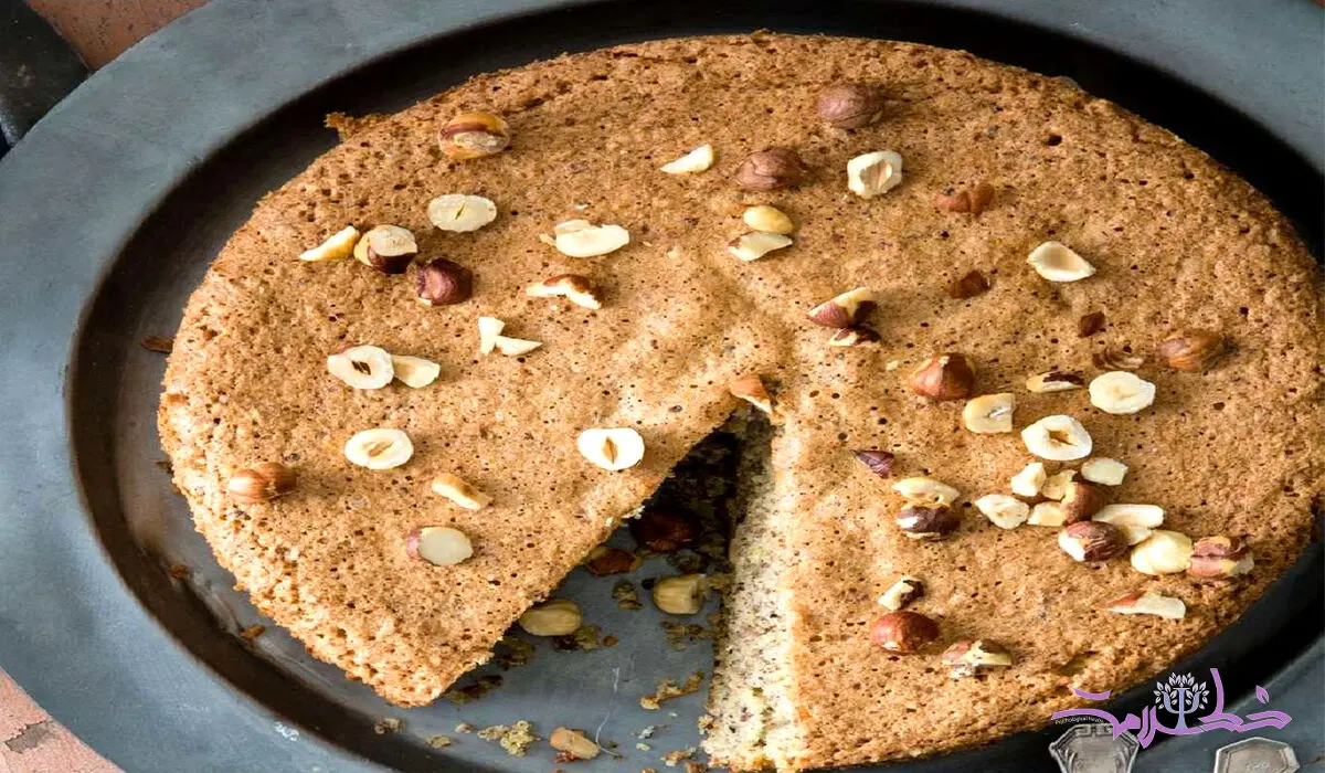 طرز تهیه کیک فندقی با بافت سبک و خوشمزه