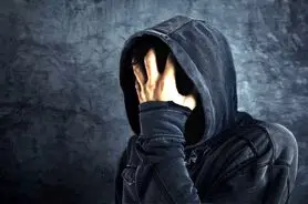 فیلم / این 10 ویژگی شخصیت را در هر کس دیدید فرار کنید