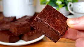 فیلم / طرز تهیه براونی با ماست یونانی+ یک شیرینی متفاوت برای عید