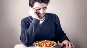 3 ماده غذایی که افسرده ها نباید به آن لب بزنند