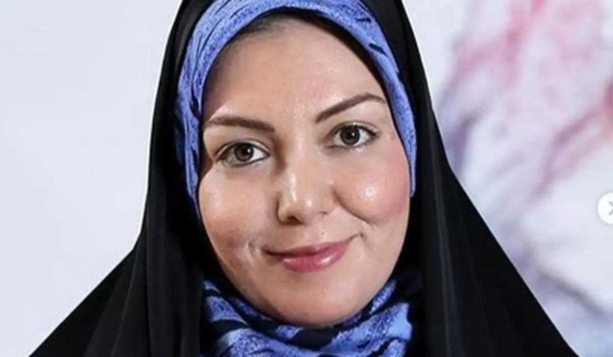 عکس خاطره‌انگیز آزاده نامداری با دخترش گندم در سال 1395